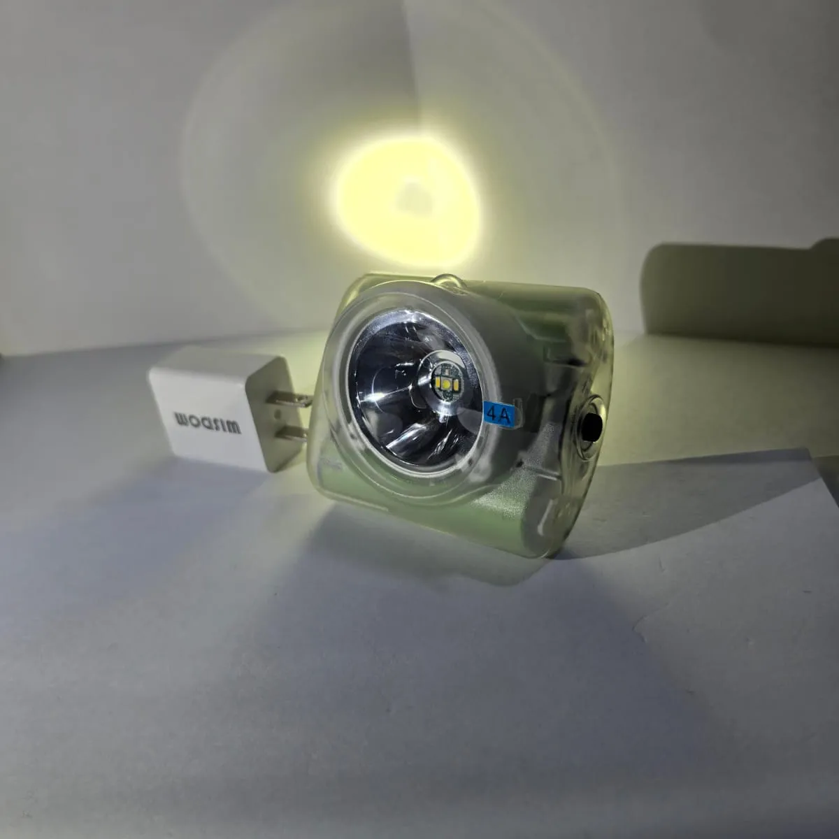 GENERICO - LAMPARA INALAMBRICA 4A - MINERA