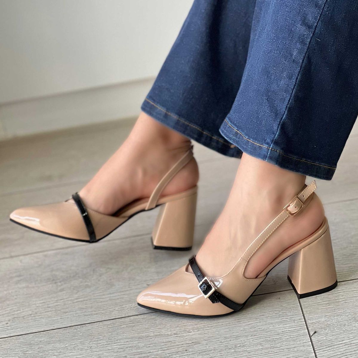 GENERICO - ESTILETO BEIGE PARA MUJER SABEL