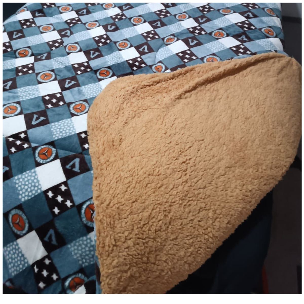 CUTE - EDREDÓN PIEL DE DURAZNO CON CARNERO