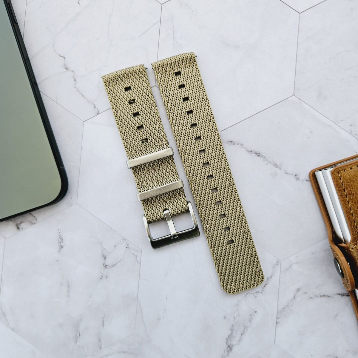 GENERICO - Correa Nylon Premium para SAMSUNG WATCH 6 - 6 CLASSIC - Beige