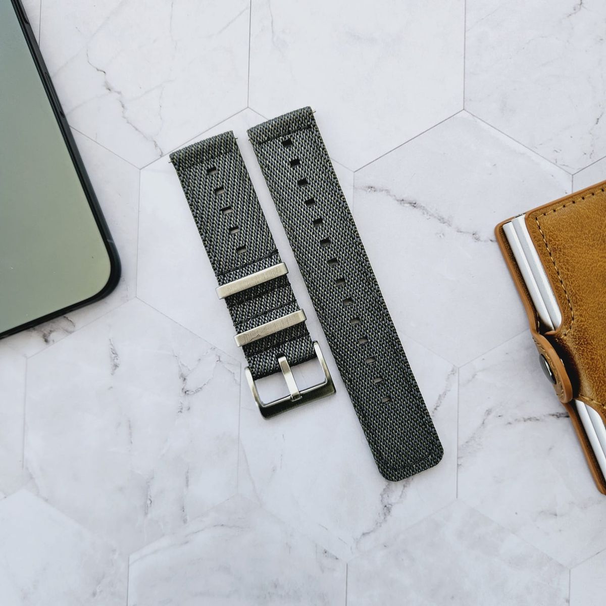 GENERICO - Correa Nylon Premium de 22mm para Reloj - Universal  - Gris