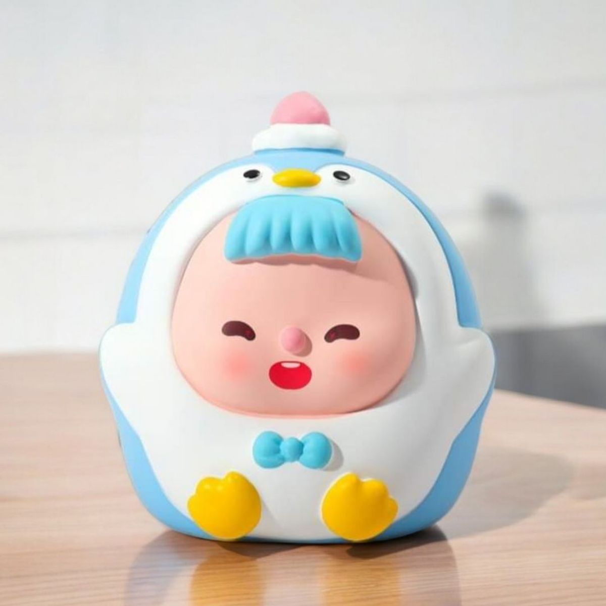 GENERICO - Alcancía modelo Pinguino 23cm