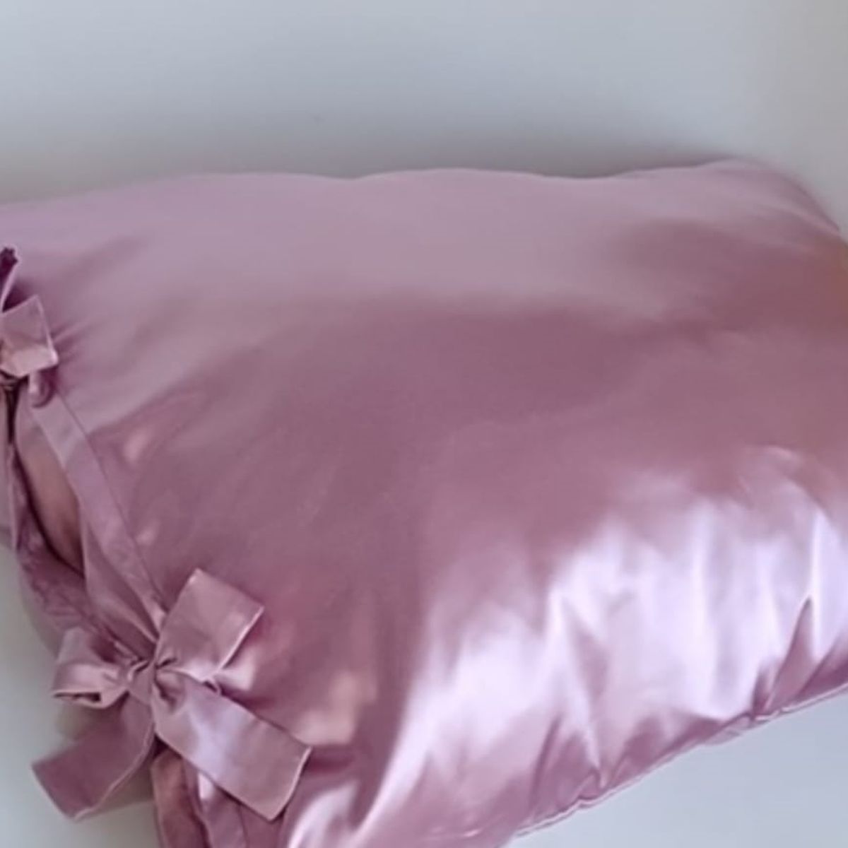 GENERICO - Set de 2 fundas de satín malva con lazo