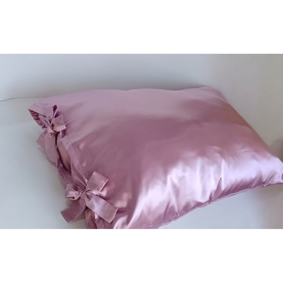 GENERICO - Set de 2 fundas de satín malva con lazo