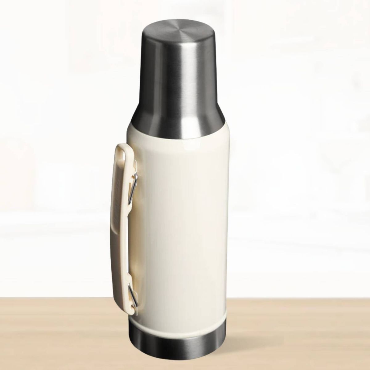 STANLEY - Termo de Bebida Mate System Blanco Stanley 1.2 L