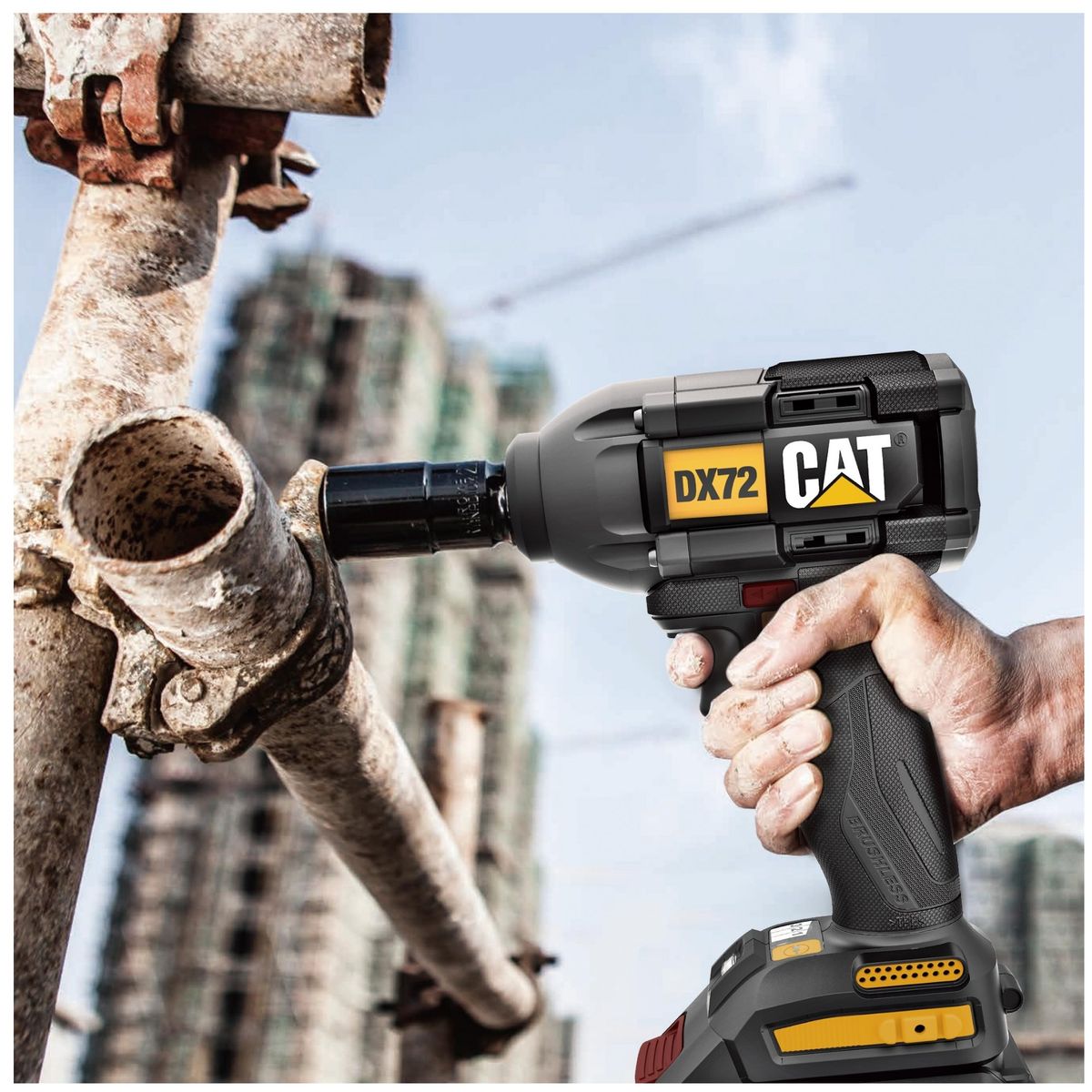 CAT - LLAVE DE IMPACTO INALAMBRICO BRUSHLESS 18V.  350N.m ½" DX72K CAT