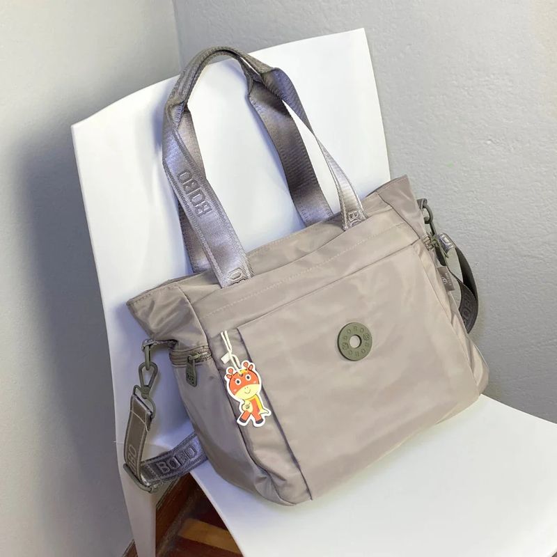 GENERICO - Bolso Bobo mediano Pía mate con portatomatodo