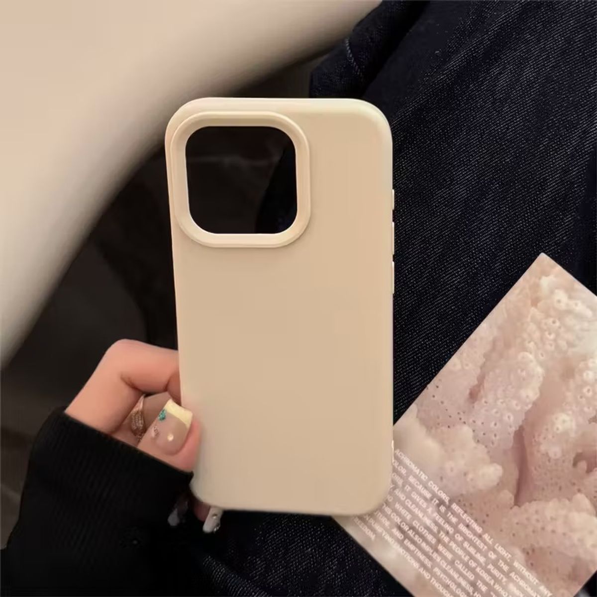 GENERICO - Case De Silicona color uniforme beige - IPHONE 12