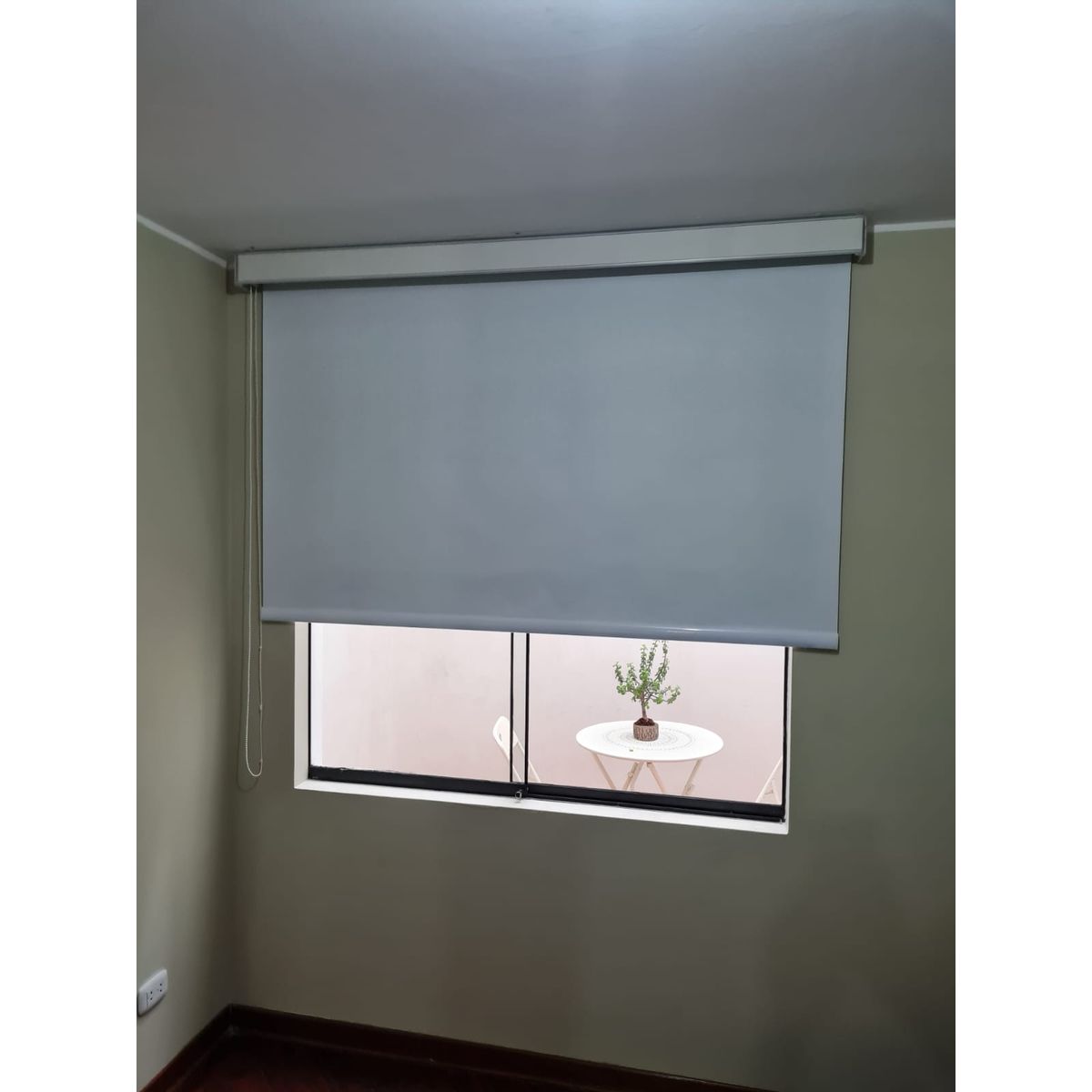 GENERICO - Roller blackout sistema manual para cualquier ambiente