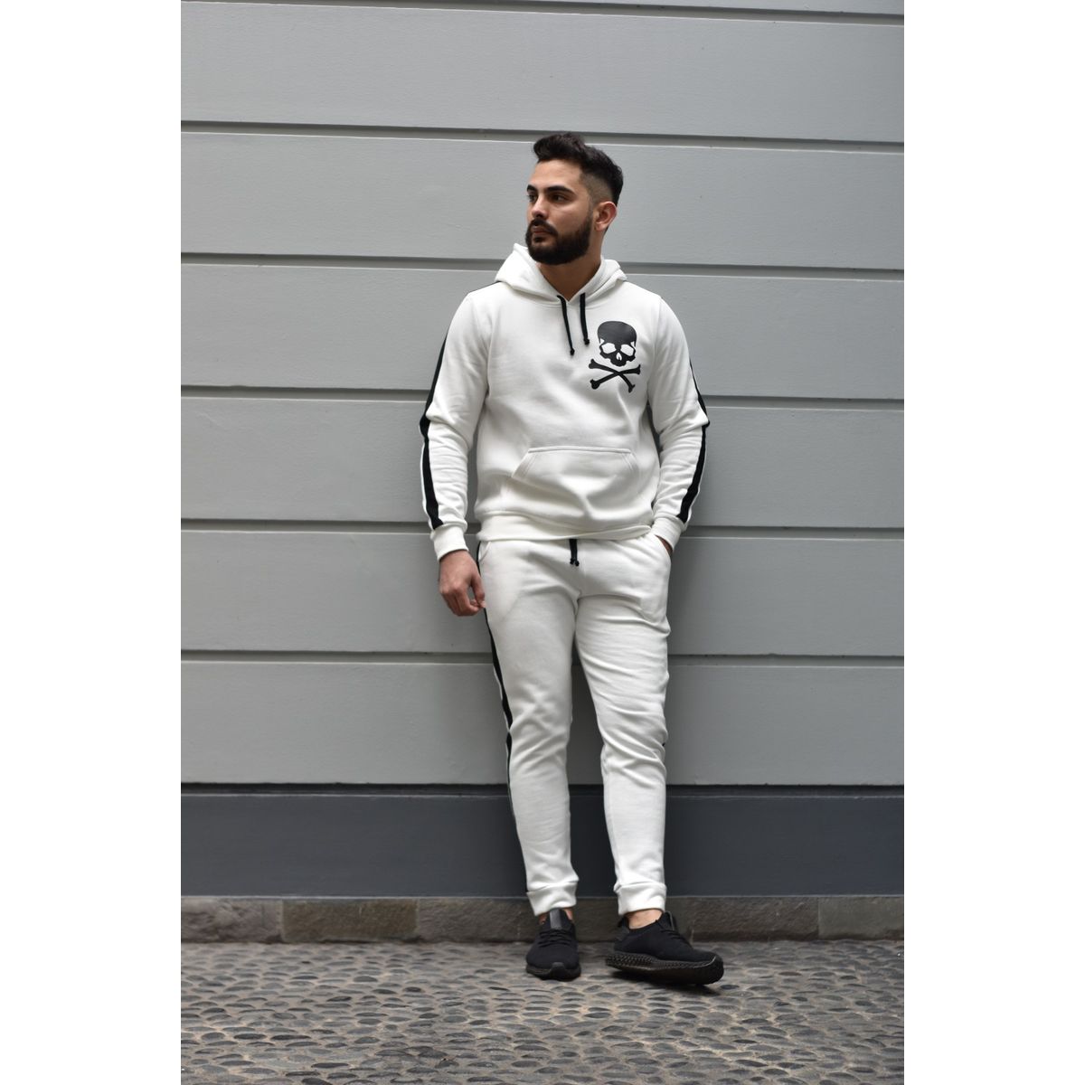 AMARELLY - CONJUNTO PARA HOMBRE ALEMANIA