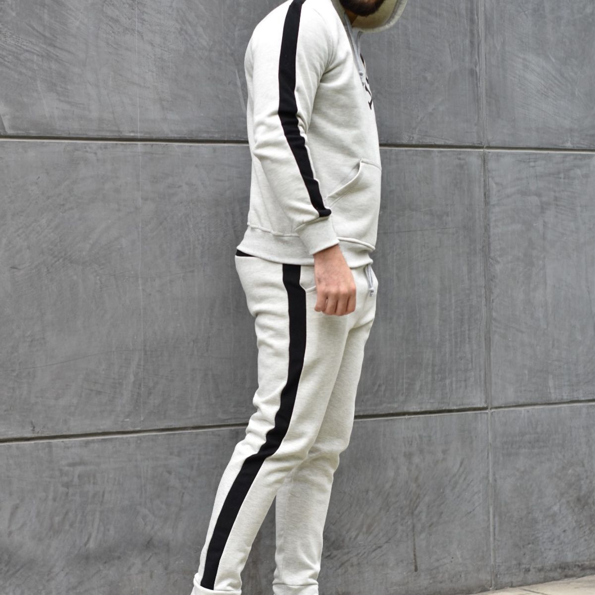 AMARELLY - CONJUNTO PARA HOMBRE ALEMANIA