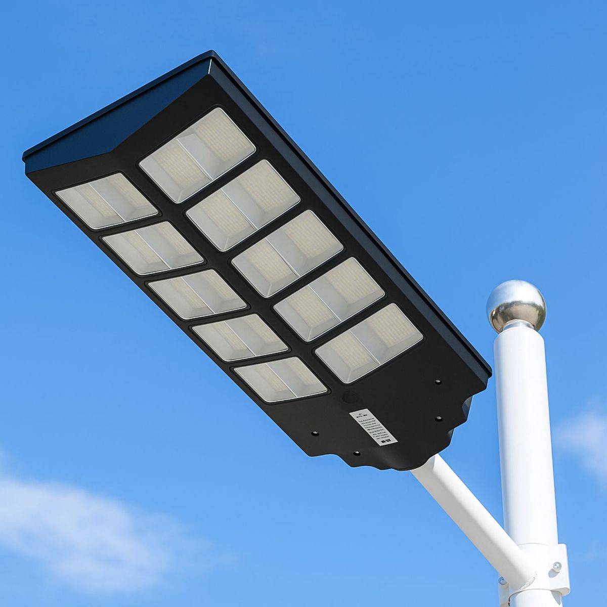 OEM - Lampara Solar con Luces Led y Energia Solar Control Remoto