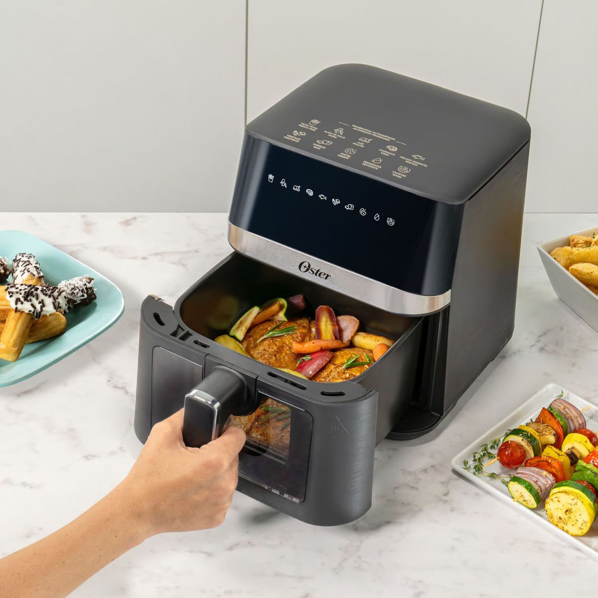 OSTER - Freidora de Aire Digital con Recubrimiento DiamondForce 4LT Negro