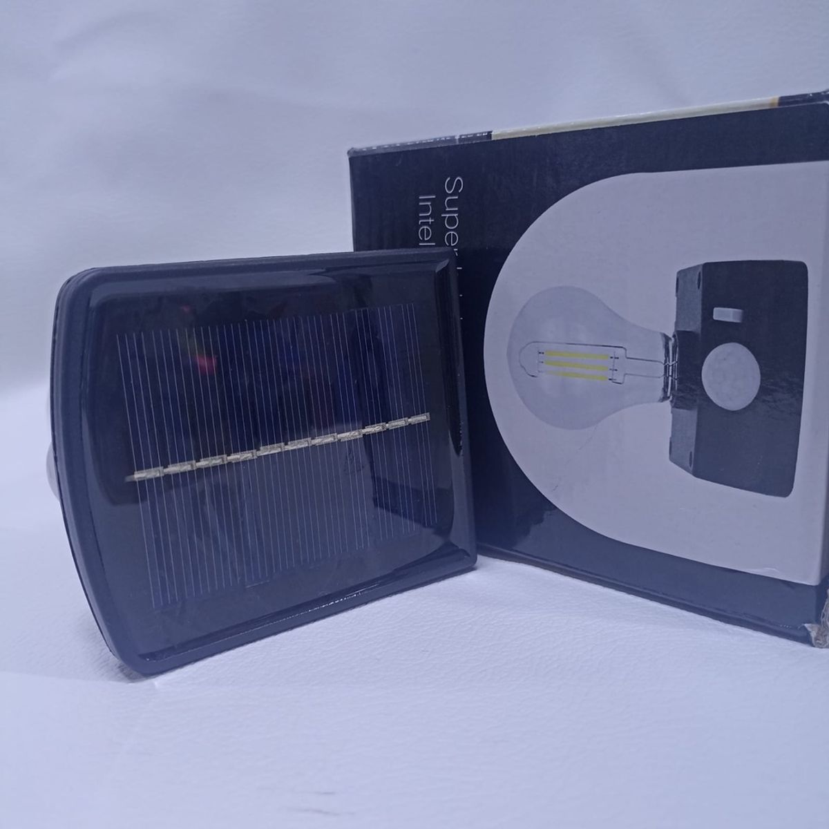 GENERICO - BOMBILLO SOLAR CON SENSOR DE MOVIMIENTO ND10902