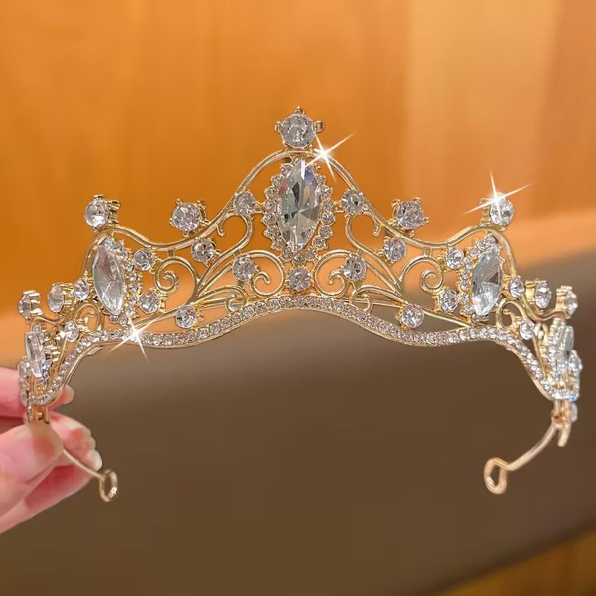 GENERICO - CORONA PARA CUMPLEAÑOS - COLOR PLATEADO