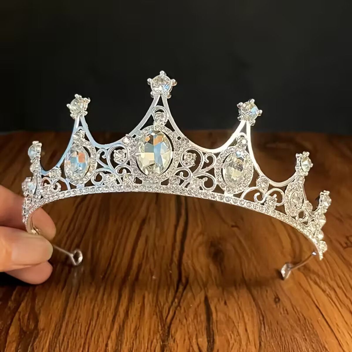 GENERICO - CORONA PARA CUMPLEAÑOS - COLOR PLATEADO