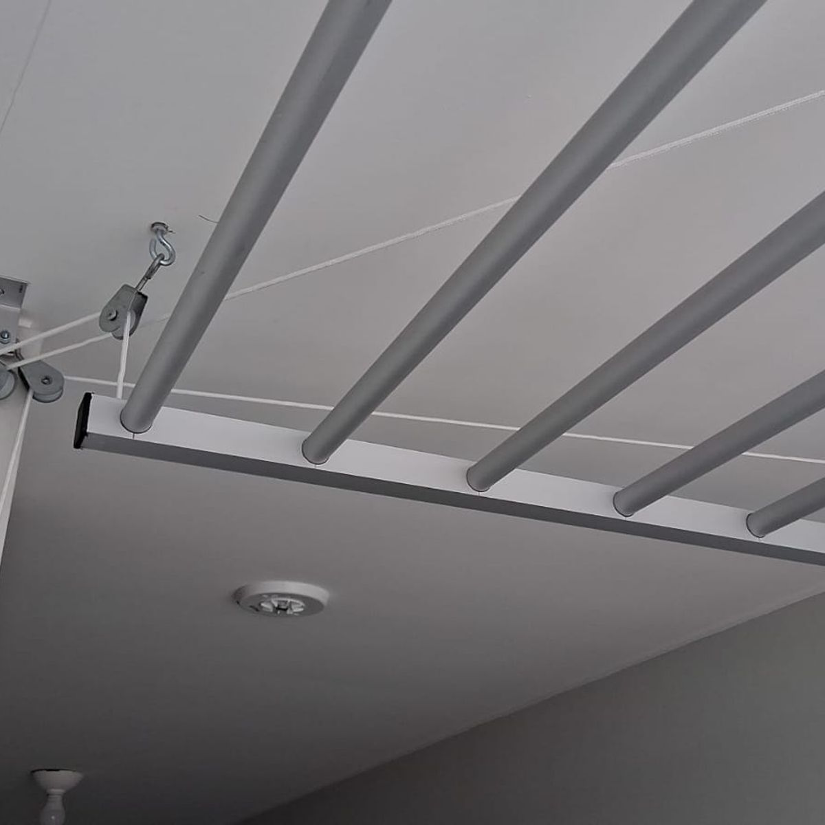 GENERICO - Tendal  con Sistema de Poleas para Techo de  75CM x 120cm