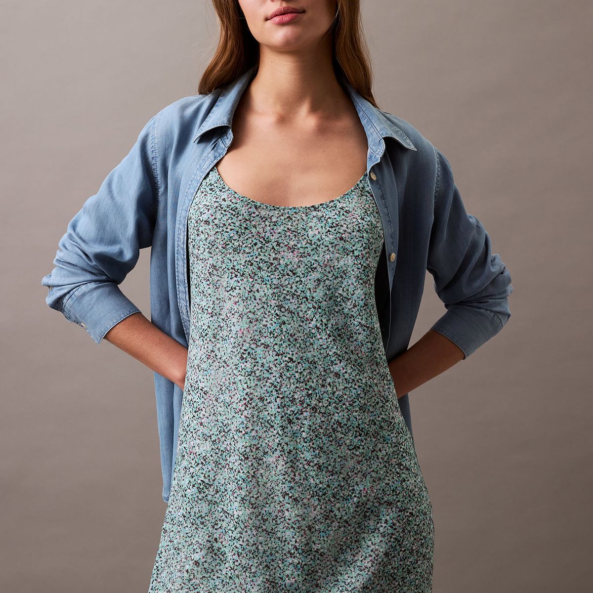 CALVIN KLEIN - VESTIDO PRINTED ABSTRACT GEORGETTE SLI