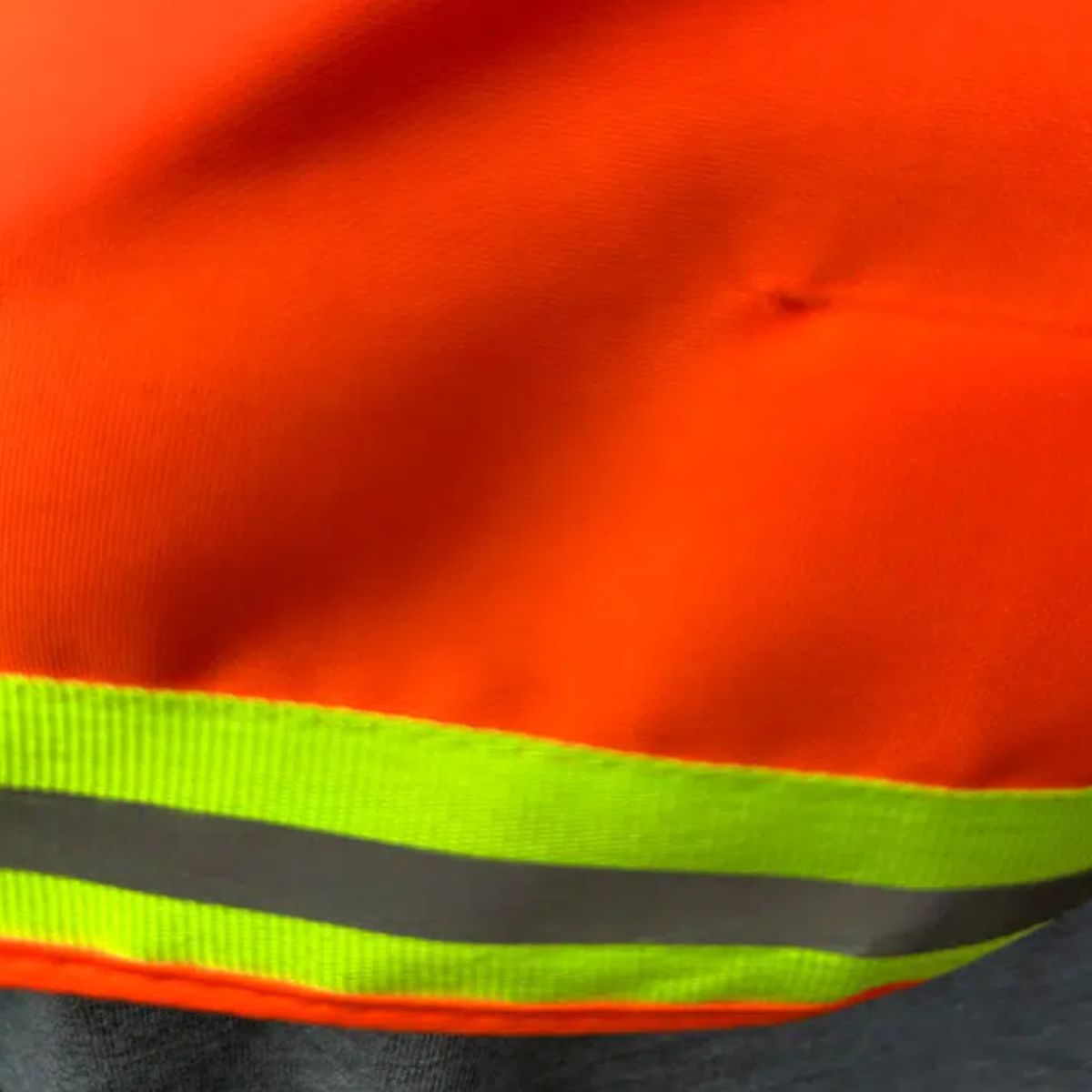 NACIONAL - PROTECTOR CUBRE CUELLO CON UV  REFLECTIVO- IMPERMEABLE