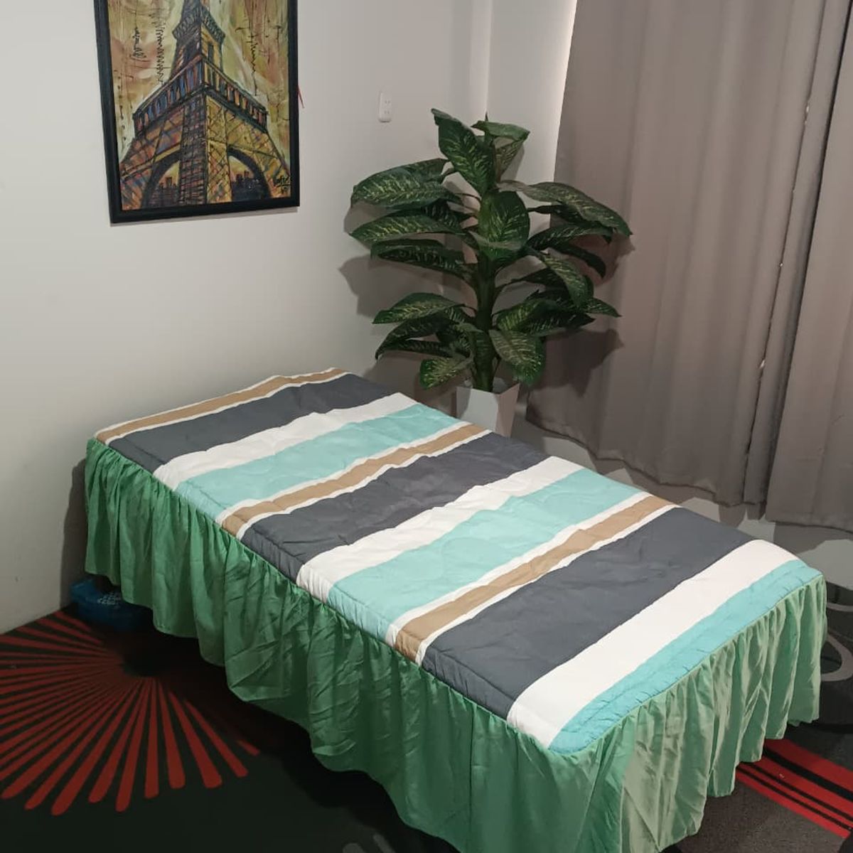 CUTE - CUBRECAMA CON BLONDA 1 PIEZA EN 2 PLAZAS