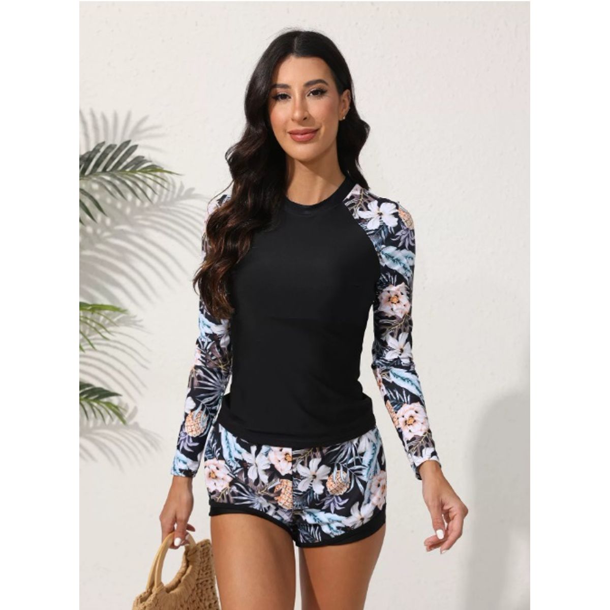 GENERICO - traje de baño manga larga con diseño tropical