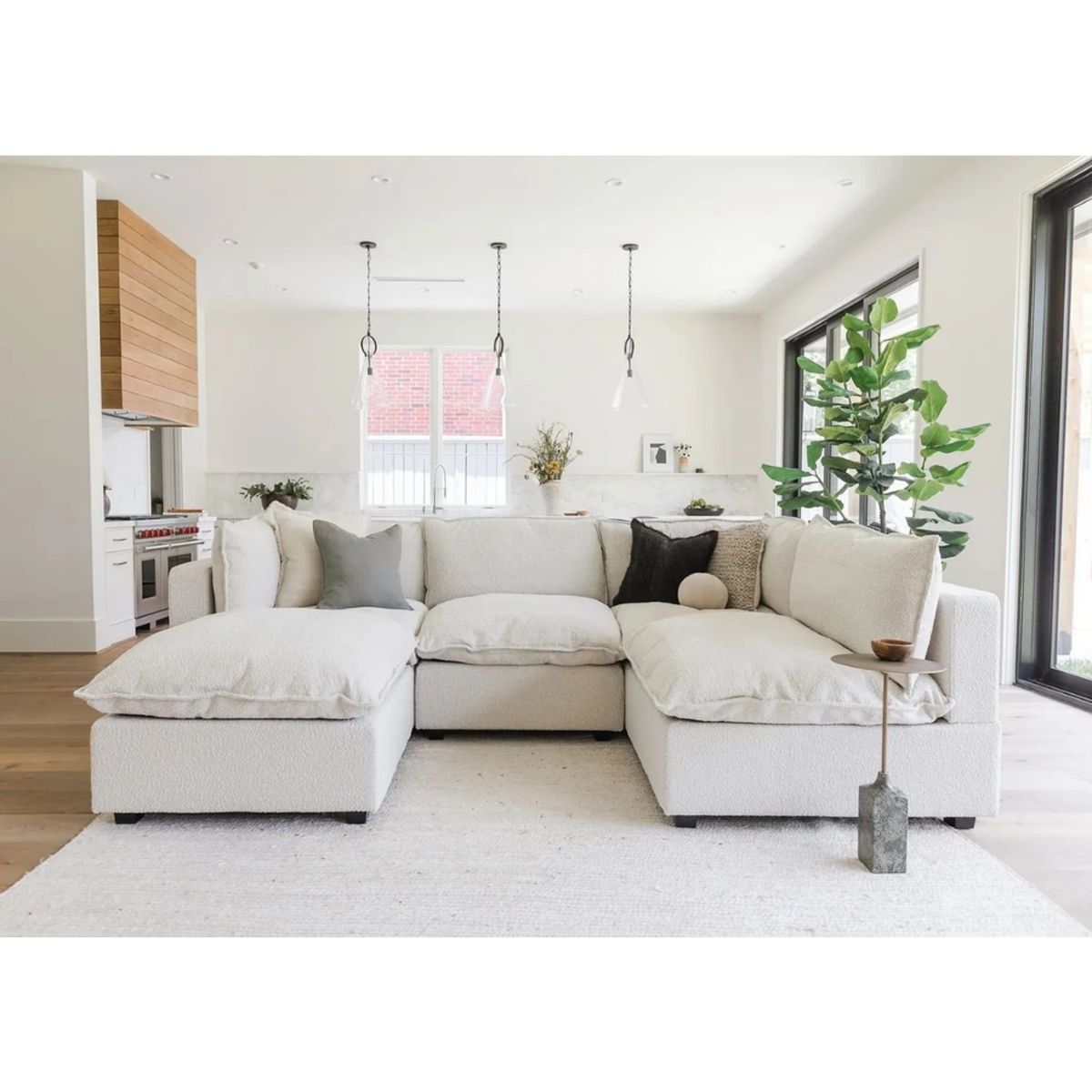 GENERICO - Seccional en L Rennes + Banqueta de Regalo