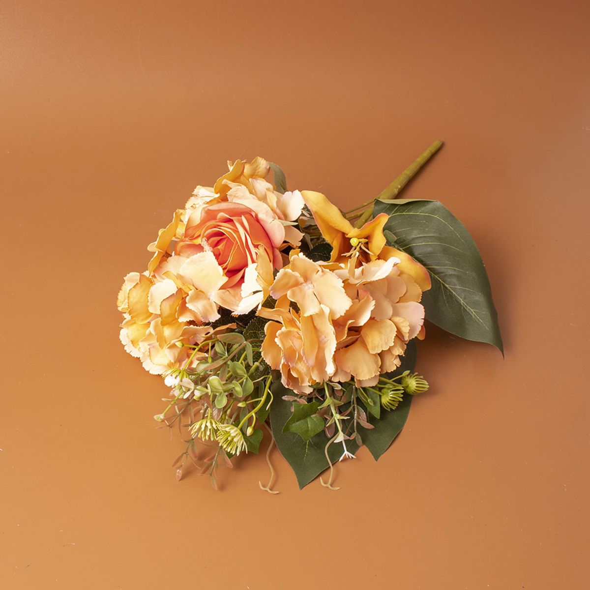 PANORAMA HOGAR - Ramo de Rosas con Lirios y Hortensias 48CM Surtido