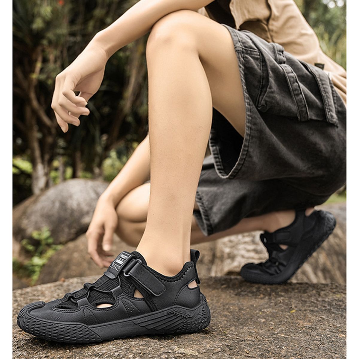 TIOZONEY - Sandalias caladas para hombre-Negro