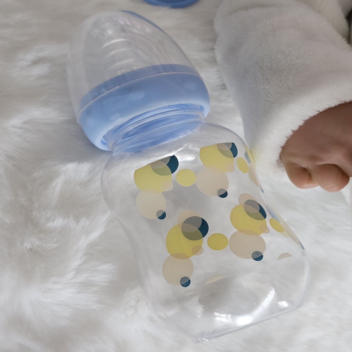 GENERICO - MUÑECO REBORN REALISTA CON ACCESORIOS