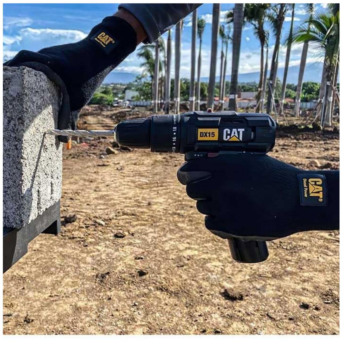 CAT - Taladro percutor atornillador inalambrico 12v CAT  DX15