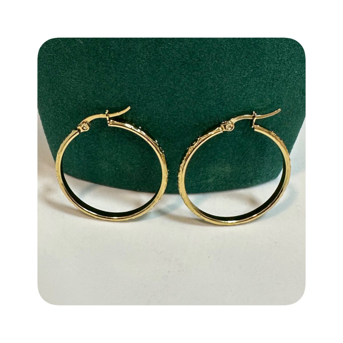 GENERICO - Aretes Acero - Argollas Diseño Peces Dorada