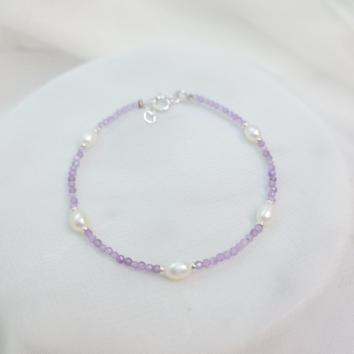 INTUERI - Pulsera Vania Perla y Amatista