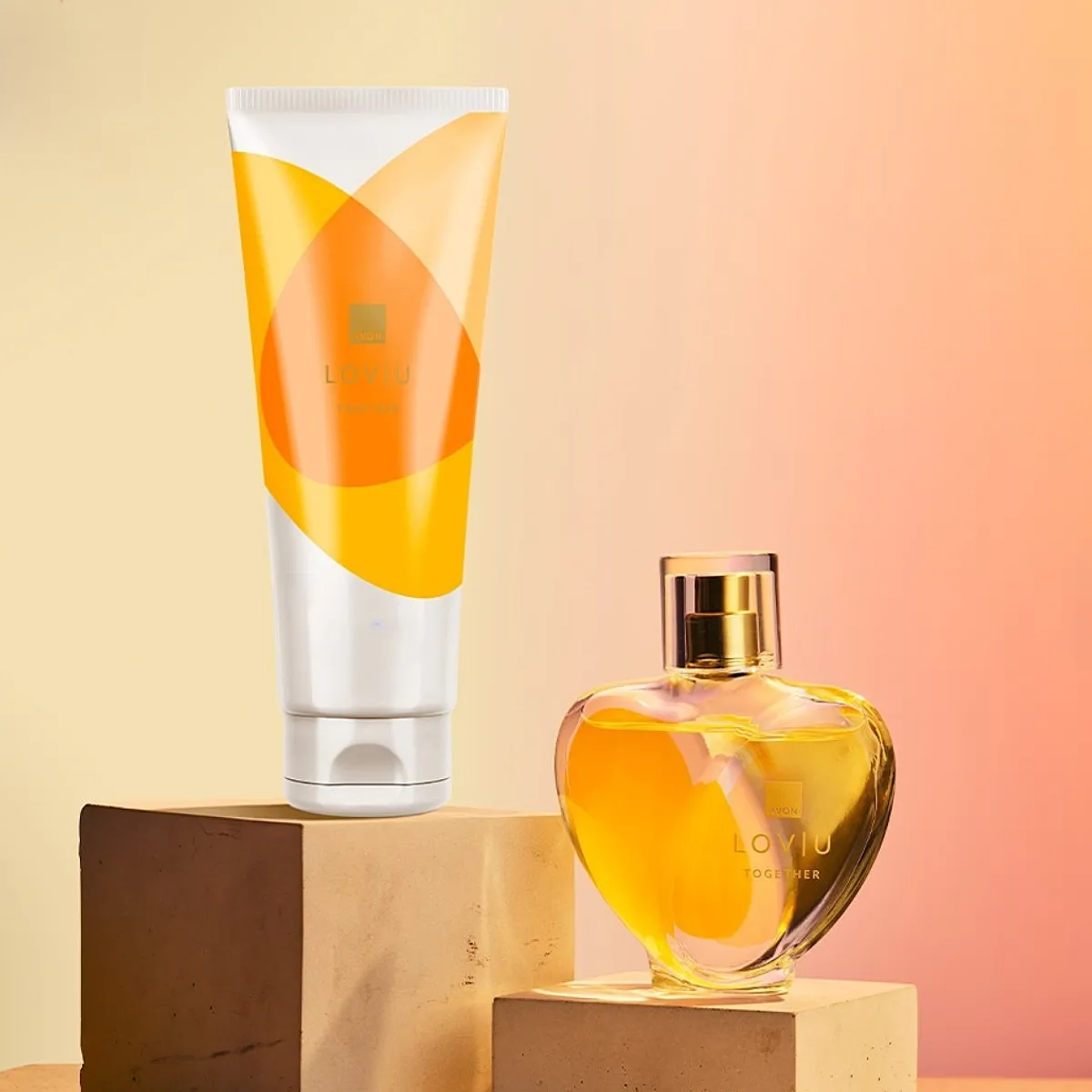 AVON - Lov U Together Perfume y loción de mujer Far Away AVON