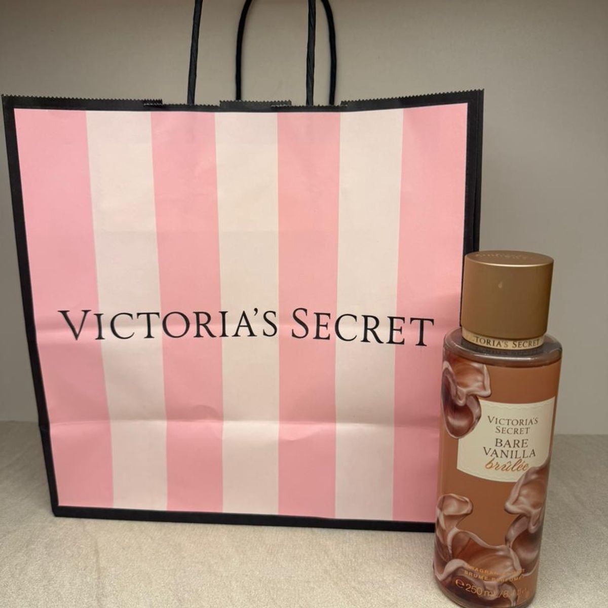VICTORIA'S SECRET - Body Mist Bare Vanilla Brûlée de Victoria’s Secret