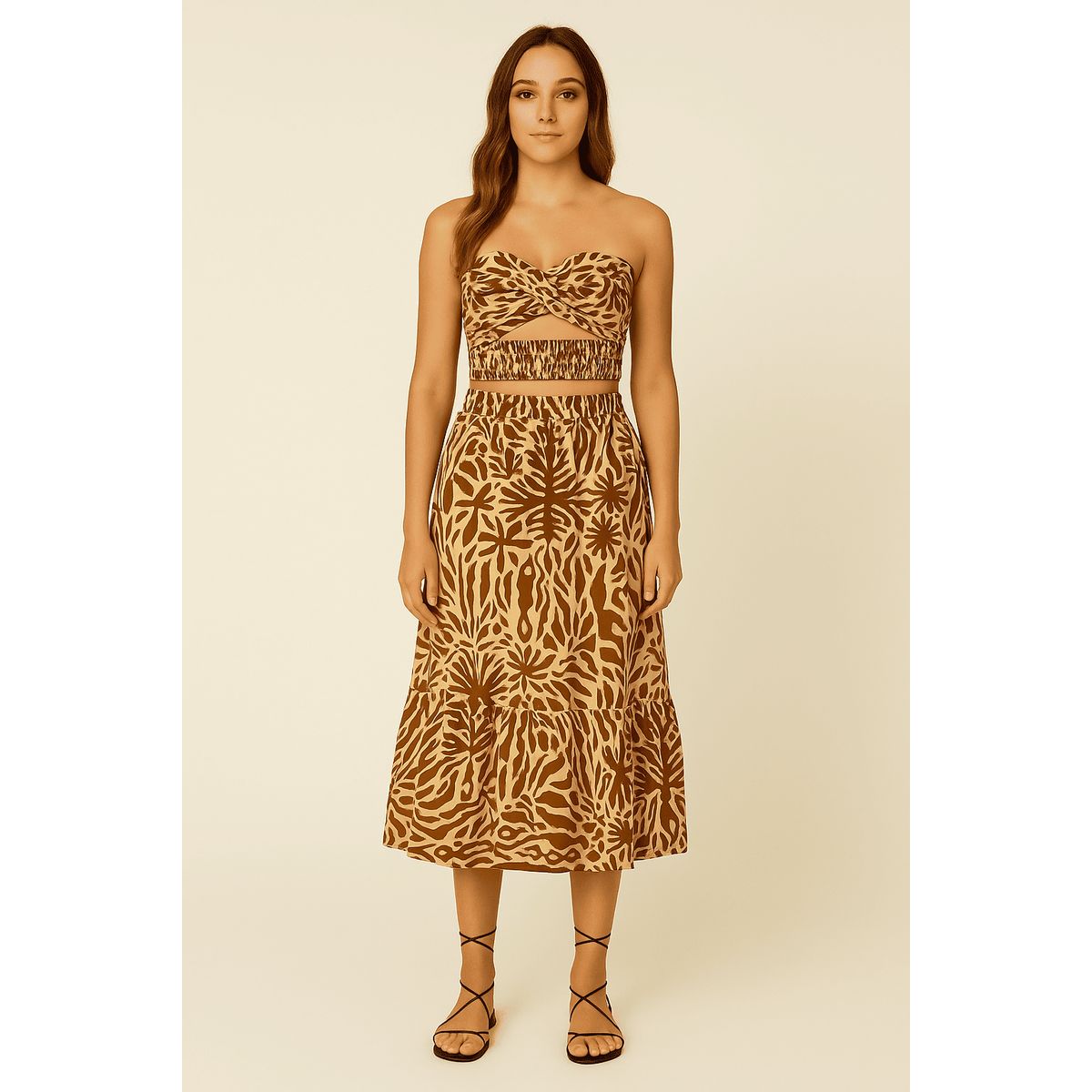 AMA OUTFITTERS - SET TOP Y FALDA LUCIANA