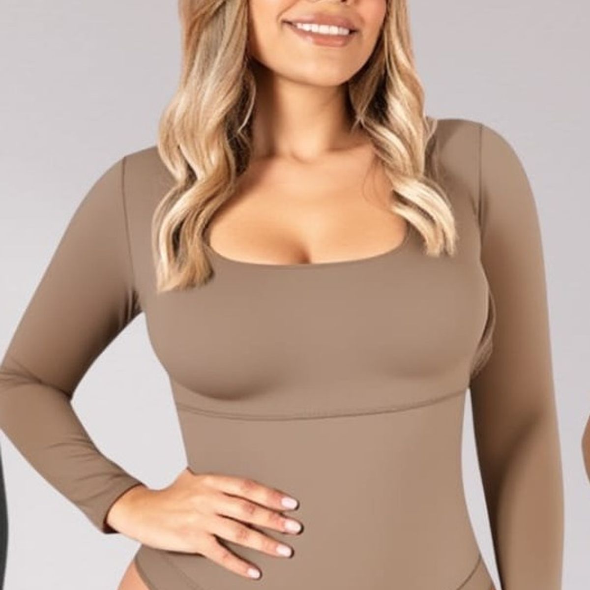 COLOMBIANA - BODY FAJA MODELADOR EFECTO LIPO MANGA LARGA CUELLO CUADRADO