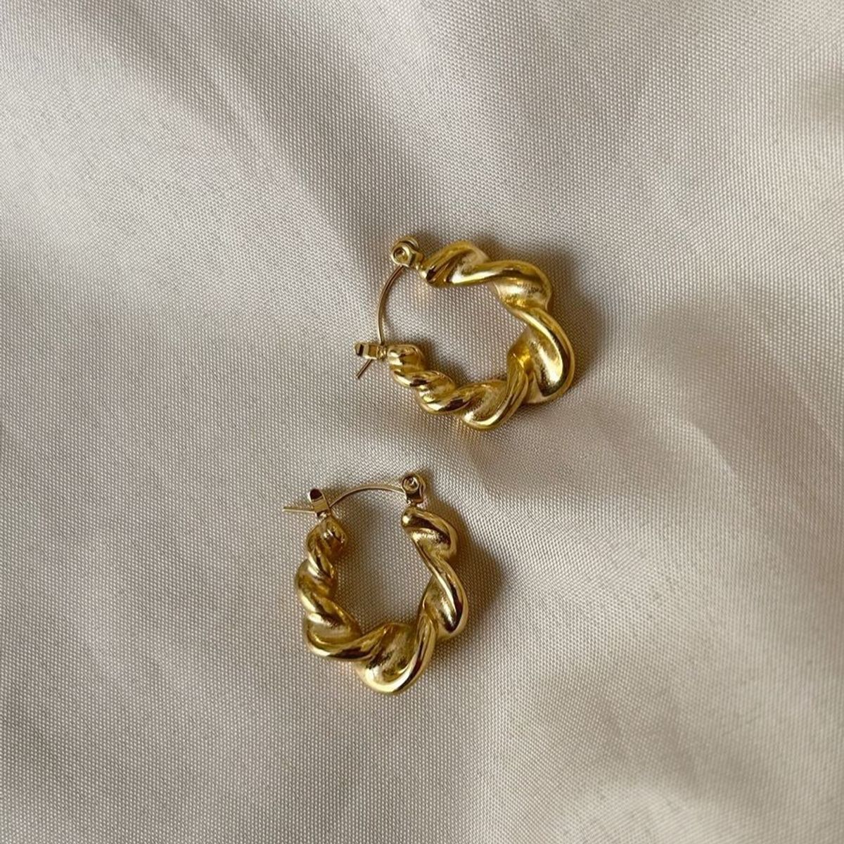 GENERICO - Aretes Trenzados en Acero Inoxidable