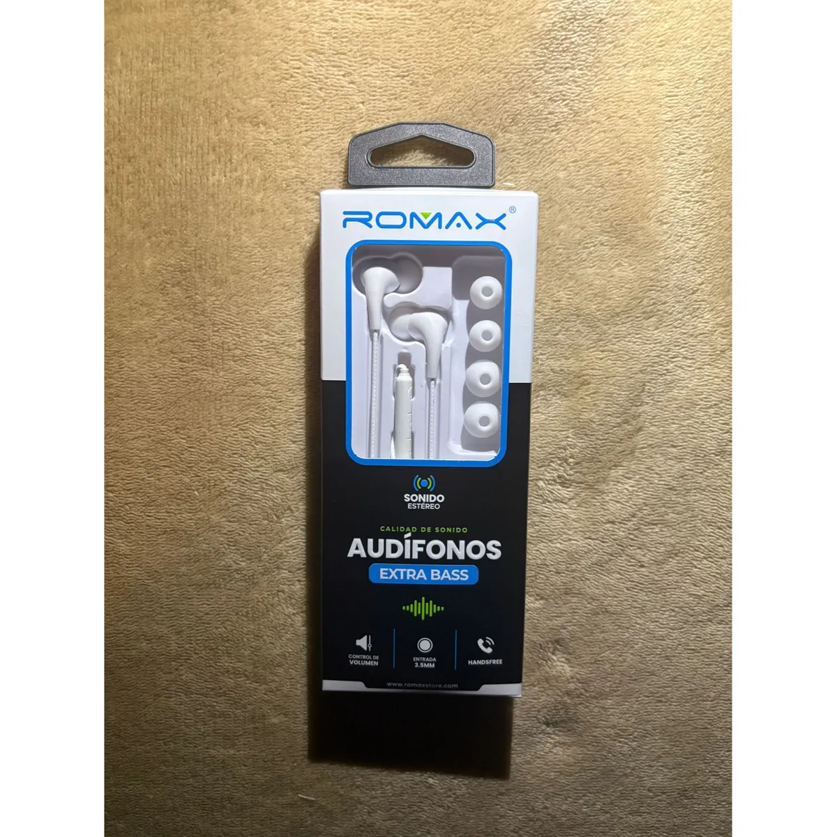 GENERICO - AUDIFONOS CON CONTROL DE VOLUMEN Y AISLAMIENTO DE RUIDO COLOR BLANCO