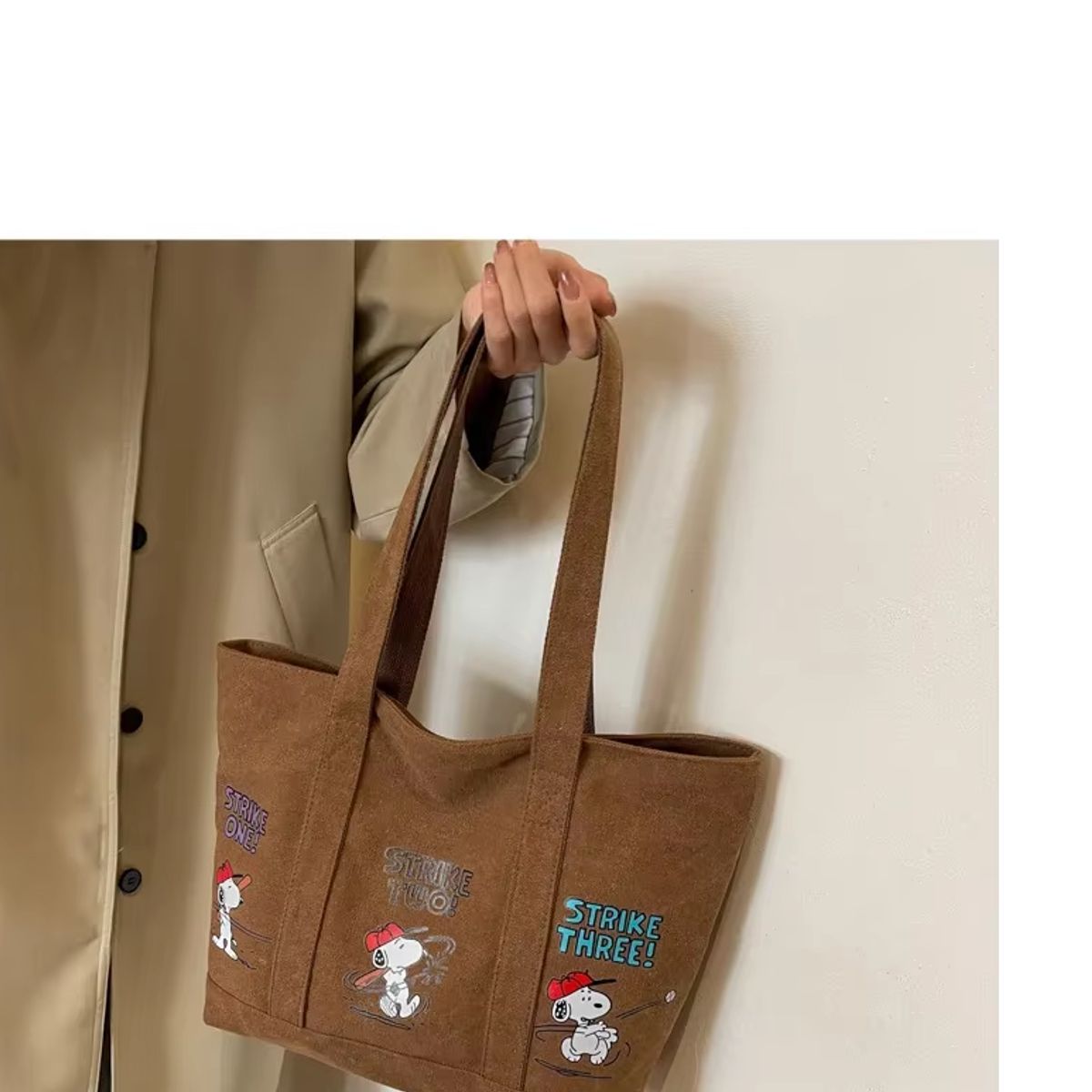 SNOOPY - Bolso Cartera Minimalista Snoopy Strike