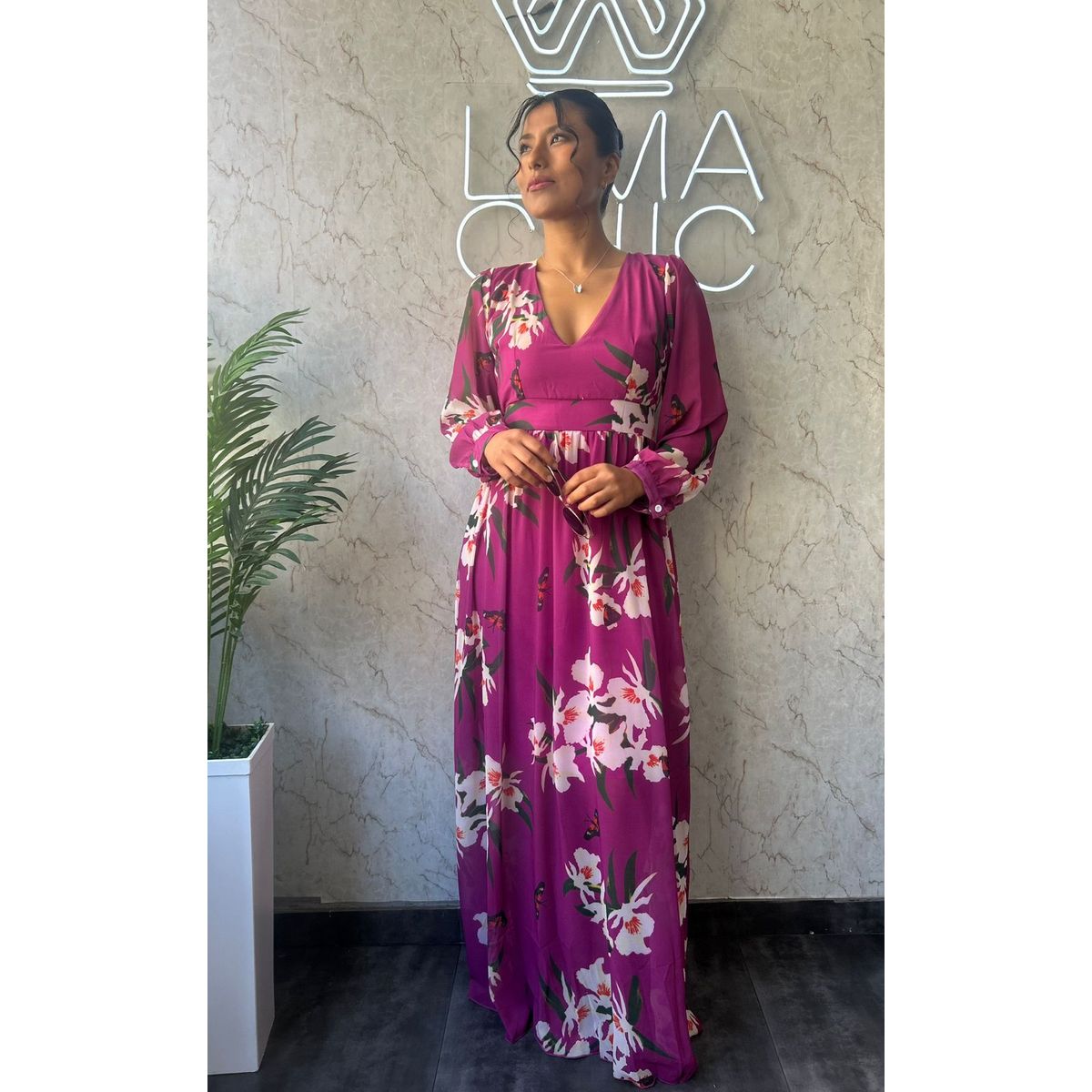 GENERICO - Vestido Fucsa Diseño de estampado floral - Vestido Anahi