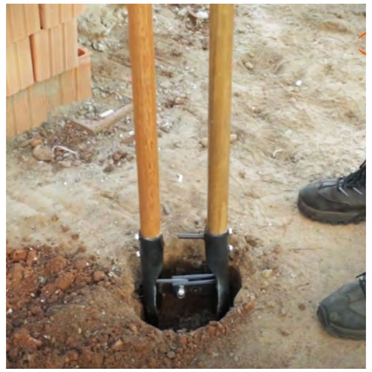 TRUPER - Combo Cavador barreta Cavador mangos de madera Truper