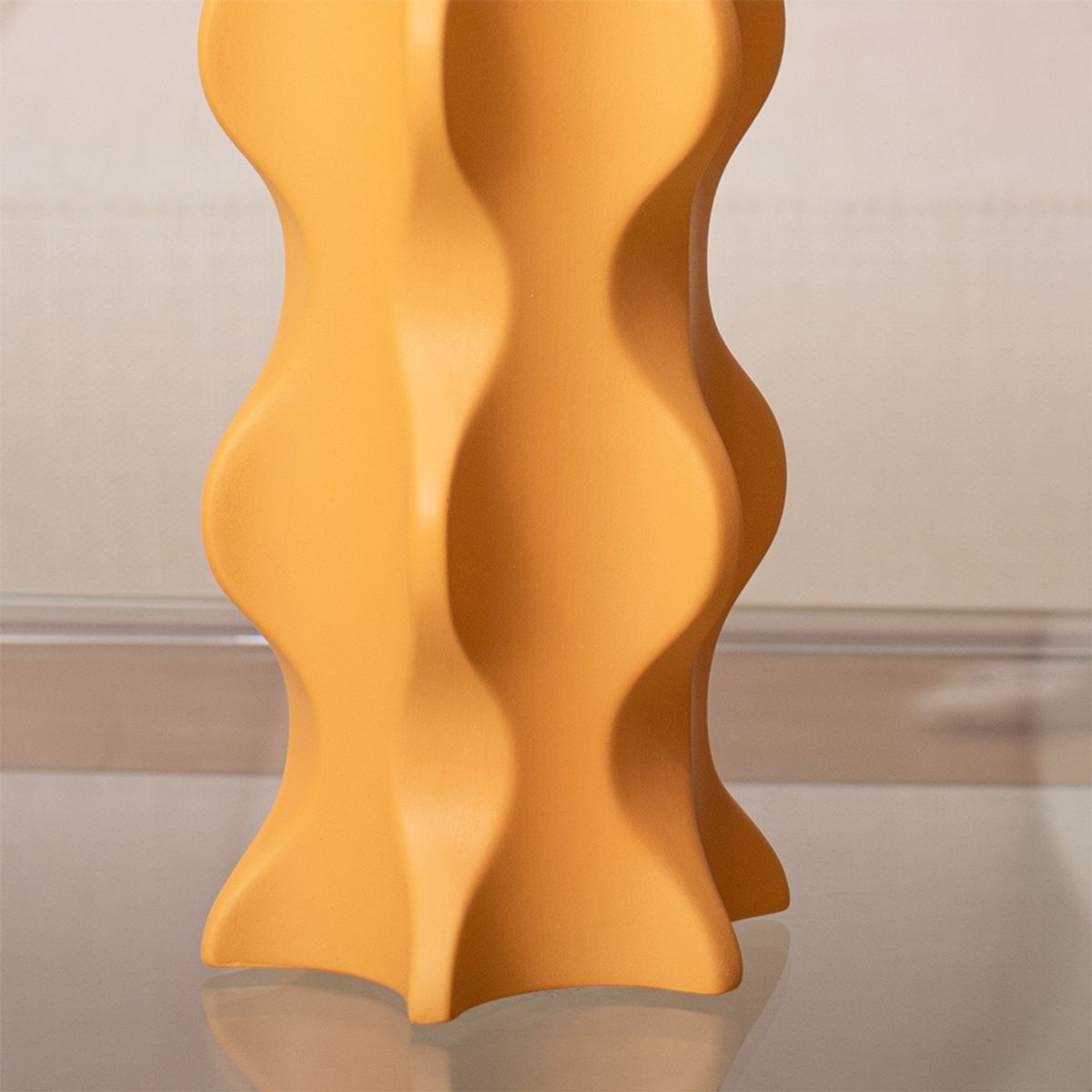 PANORAMA HOGAR - Florero Panadecor Mostaza Ondas 23CM Porcelana