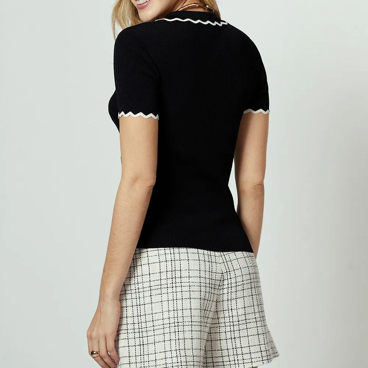 GENERICO - Sueter mujer yomar manga corta ondulado Hilo color negro