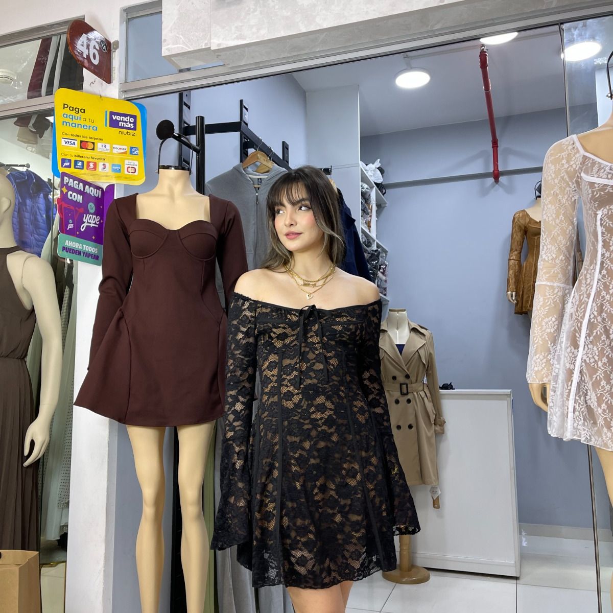 ALLEZ COLLECTION - VESTIDO ENCAJE MANGA LARGA