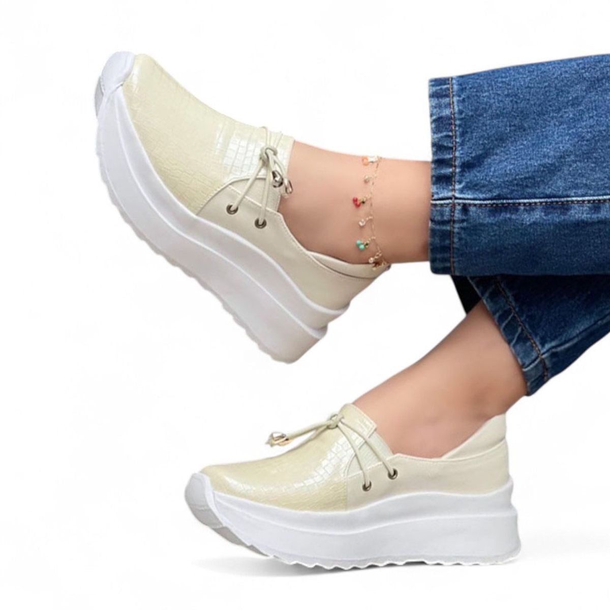 GENERICO - Mocasin Mujer Charol Grabado Planta Expanso 1022L-53 Color Beige