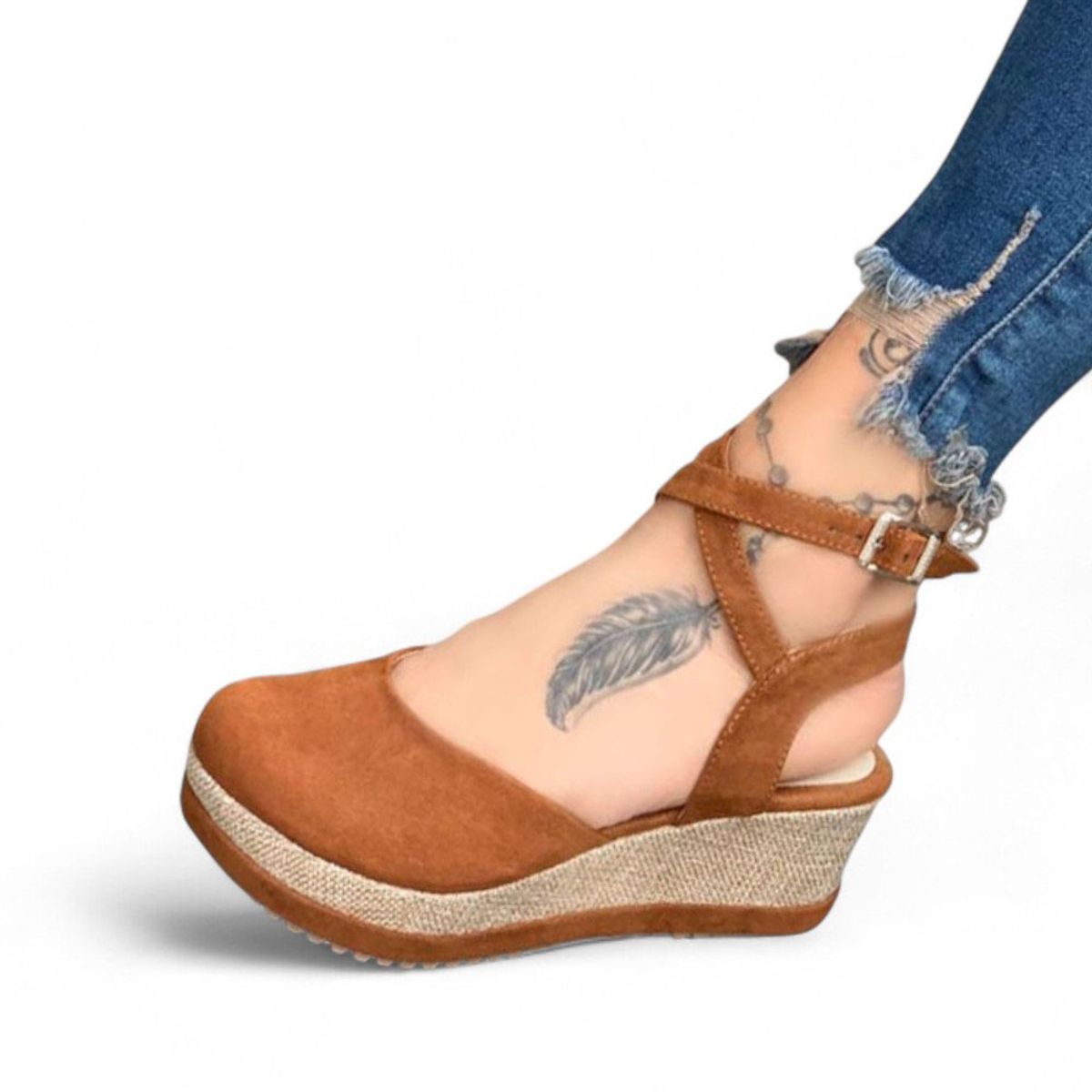 GENERICO - Sandalia Mujer Gamuza Cerrado Taco 7 1022L-50 Color Camel