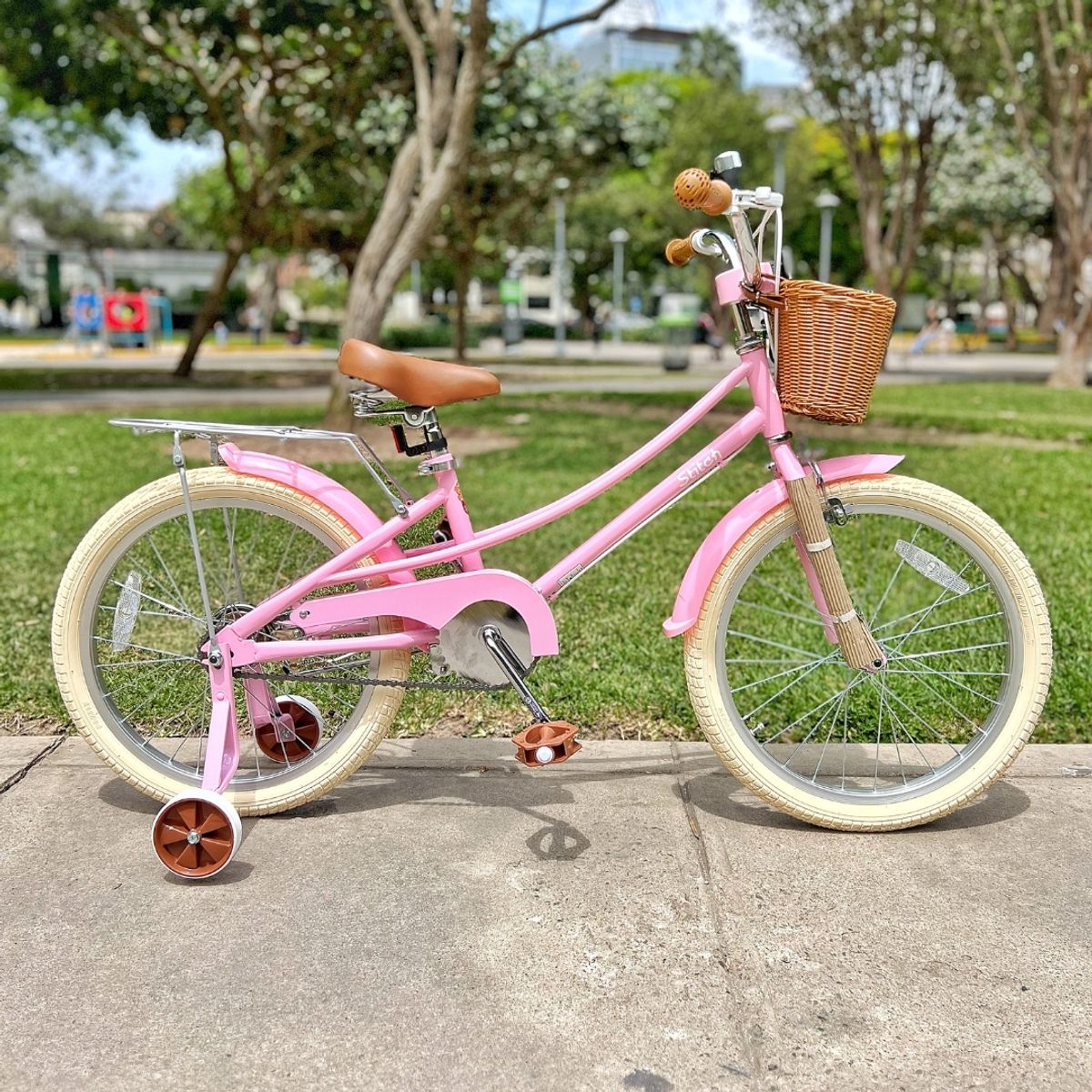 JOY STAR - Bicicleta para Niña con Rueditas Stitch aro 20 Rosada