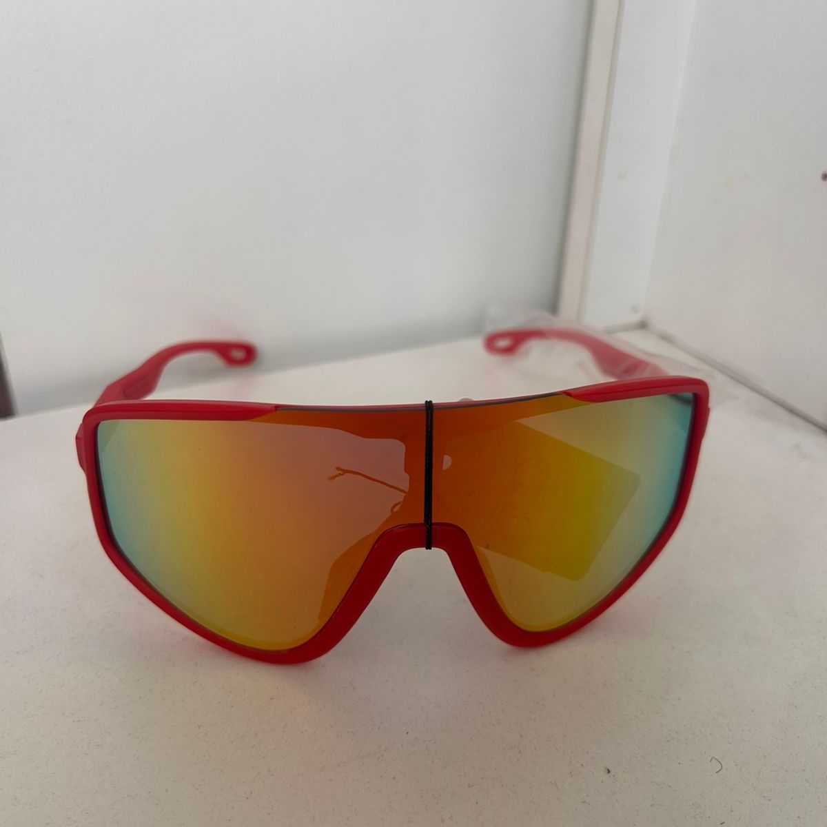 GENERICO - LENTES DE SOL PARA HOMBRE FUTURISTA