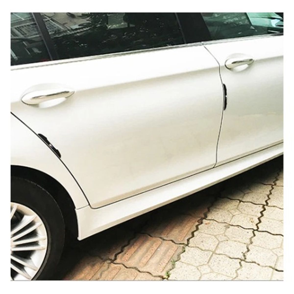 GENERICO - PROTECTOR DE PUERTA DE FIBRA DE CARBONO TYPER