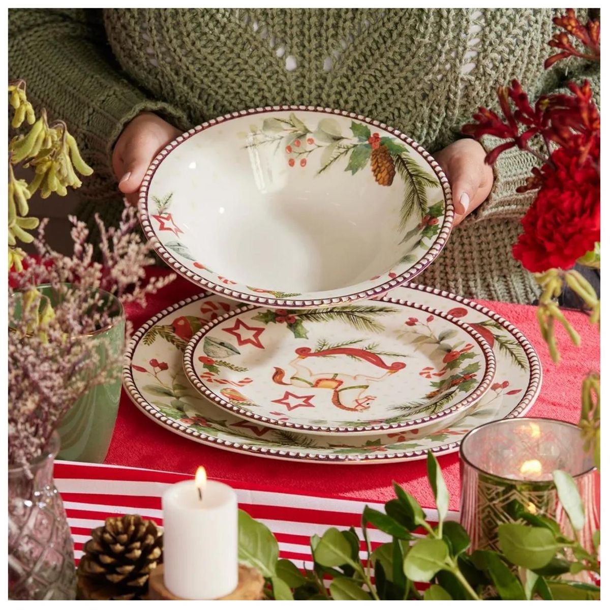 CORONA - Juego de Vajilla Dulce Navidad 16 Piezas Corona